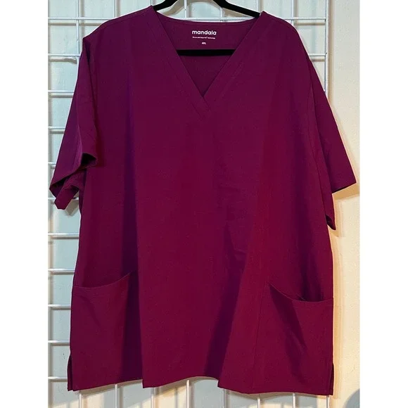 Mandala 4XL Sangria‎ Purple W 6 Pocket Scrub Top Women's V-Neck Equa-Tek - Picture 2 of 5